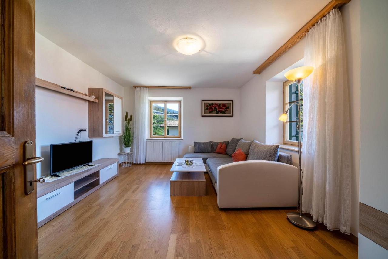 Ferienwohnung Brunjaunhof Schenna Buitenkant foto