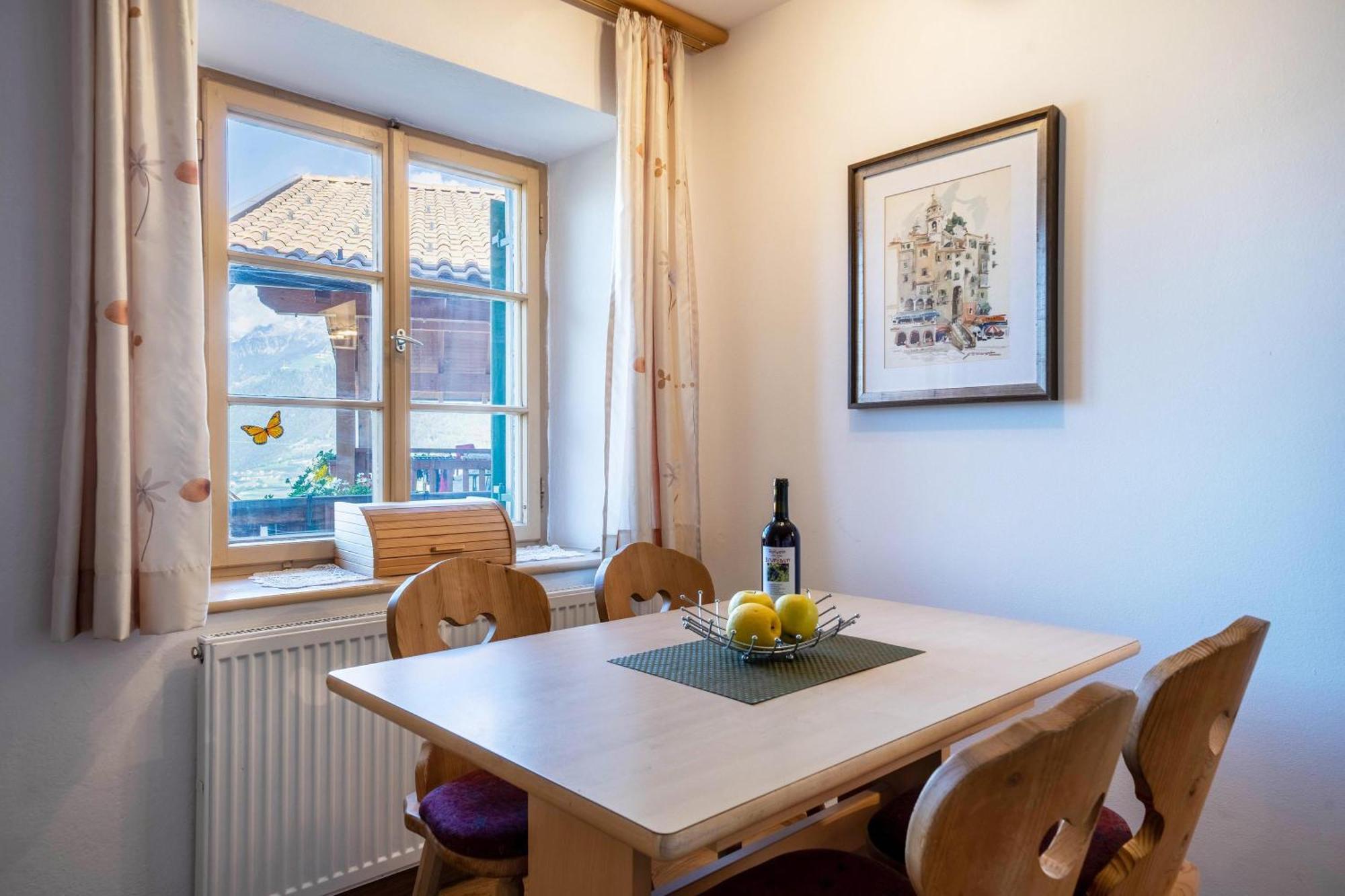 Ferienwohnung Brunjaunhof Schenna Buitenkant foto